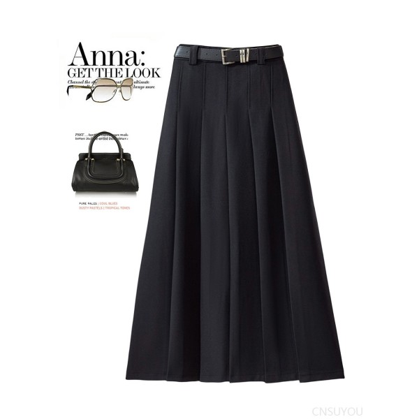 Slim pleated skirt mid-length