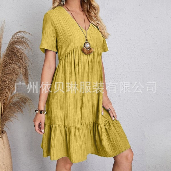 Short-sleeved waist-length flowing dress