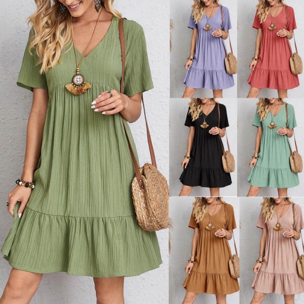 Short-sleeved waist-length flowing dress