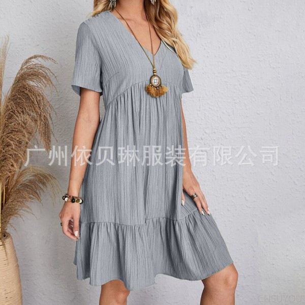 Short-sleeved waist-length flowing dress